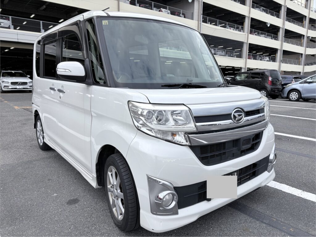 大阪市で中古車販売・買取のデコポン車高価買取H26年タントカスタム